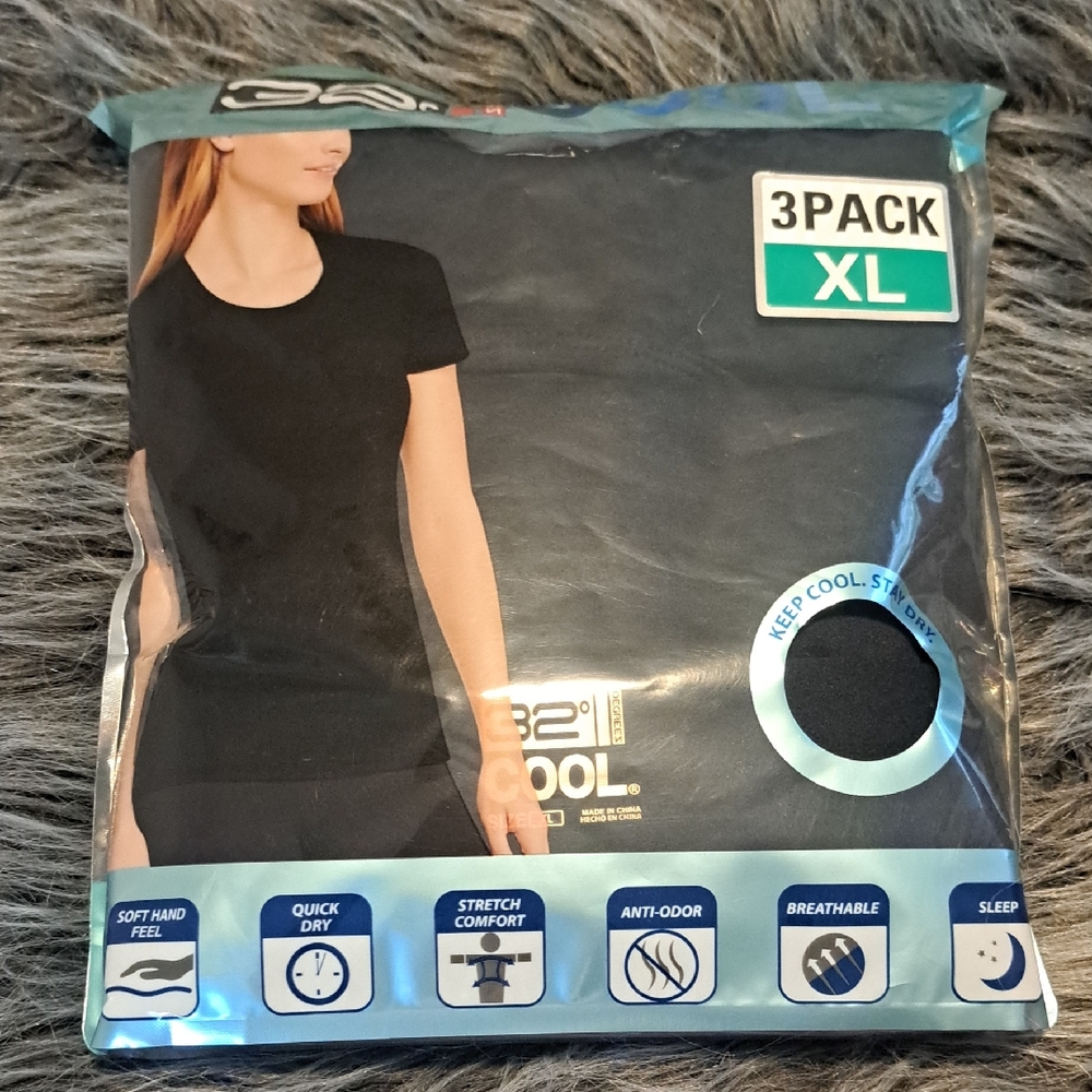 32 Degrees Black Short Sleeve Tee - 3 Pack